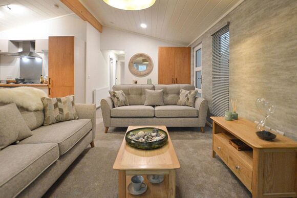 Brook View 2 bedroom lodge - Lakeview Manor Lodges, Dunkeswell, Honiton