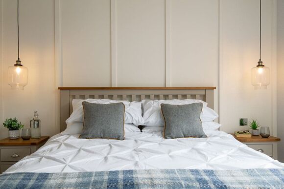 Brookview 34, Brook View 2 bedroom lodge - Lakeview Manor Lodges, Dunkeswell, Honiton