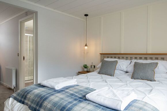 Brook View 2 bedroom lodge, Brookview 34 - Lakeview Manor Lodges, Dunkeswell, Honiton