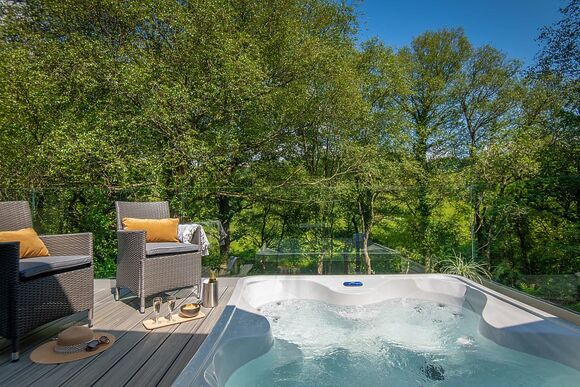 Brook View 2 bedroom lodge - Lakeview Manor Lodges, Dunkeswell, Honiton
