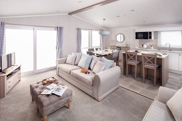 Valley Park View 3 bed with Hot Tub Pet (Sleeps 6) - Lakeview Manor Lodges, Dunkeswell, Honiton