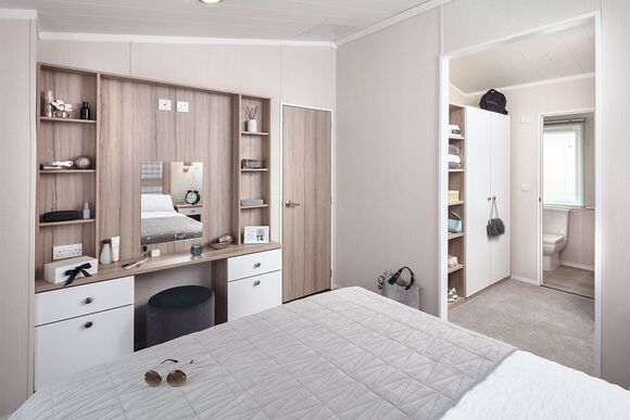 Valley Park View 3 bed with Hot Tub Pet (Sleeps 6) - Lakeview Manor Lodges, Dunkeswell, Honiton