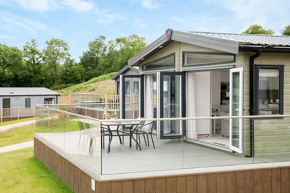 Valley View 2 bed Pet (Sleeps 6) - Lakeview Manor Lodges, Dunkeswell, Honiton