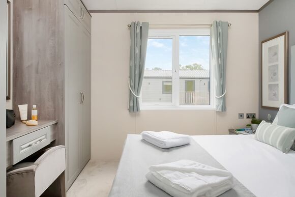 Valley View 2 bed Pet (Sleeps 6) - Lakeview Manor Lodges, Dunkeswell, Honiton