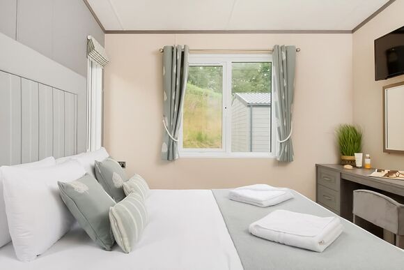 Valley View 2 bed Pet (Sleeps 6) - Lakeview Manor Lodges, Dunkeswell, Honiton