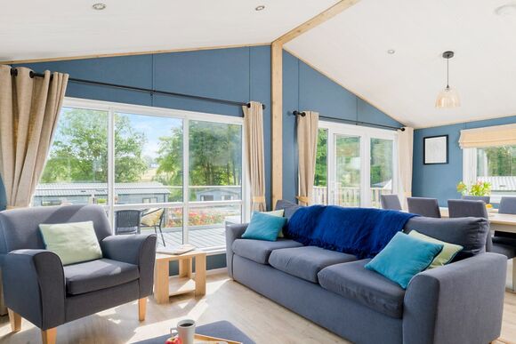 Valley Park View 3 bed Hot Tub Pet (sleeps 6) - Lakeview Manor Lodges, Dunkeswell, Honiton