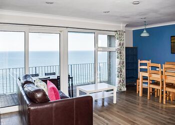 Clifftop Spa Comfort - Leonards Cove, Stoke Fleming, Dartmouth