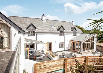 The Farmhouse - Leonards Cove, Stoke Fleming, Dartmouth
