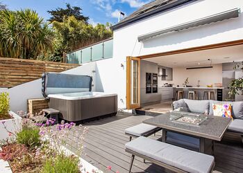 The Farmhouse - Leonards Cove, Stoke Fleming, Dartmouth