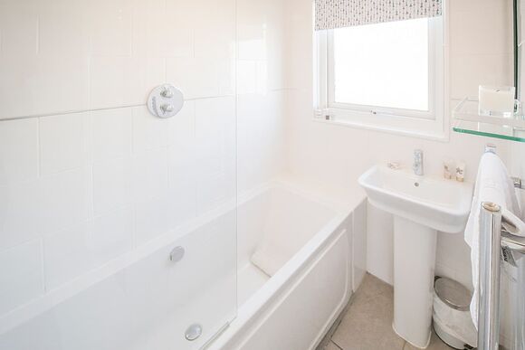 Clifftop Retreat Pet - Leonards Cove, Stoke Fleming, Dartmouth