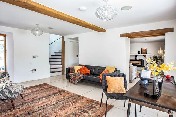 The Farmhouse - Leonards Cove, Stoke Fleming, Dartmouth