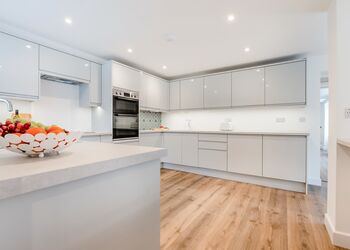 The Farmhouse (Pet) - Leycroft Valley, Perranporth