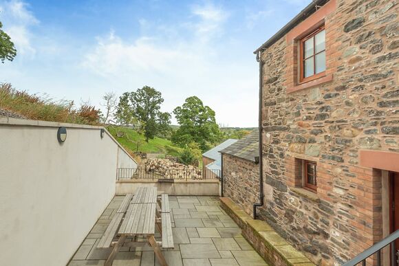 Herdwick House - Lowside Farm Glamping, Troutbeck