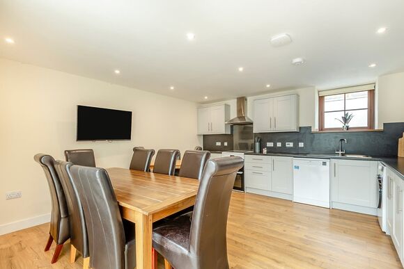 Herdwick House - Lowside Farm Glamping, Troutbeck