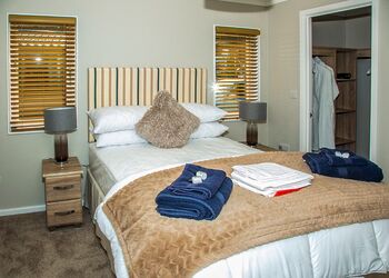 Traditional 2 bed lodge Pet - Letham Feus Park, Leven