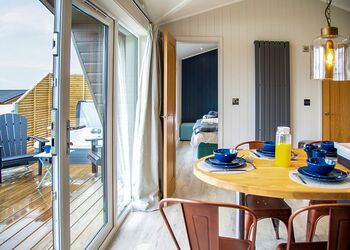 Retreat 1 bed lodge - Letham Feus Park, Leven