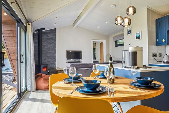 Retreat 2 bed lodge - Letham Feus Park, Leven