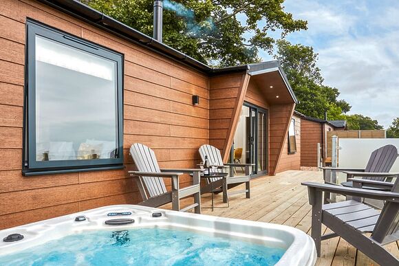 Retreat 2 bed lodge - Letham Feus Park, Leven