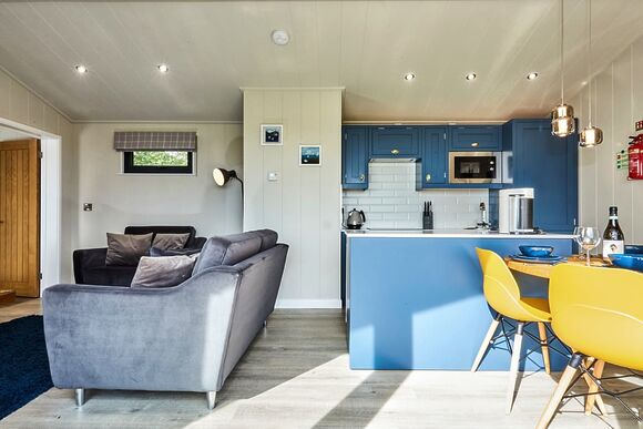 Retreat 2 bed lodge - Letham Feus Park, Leven