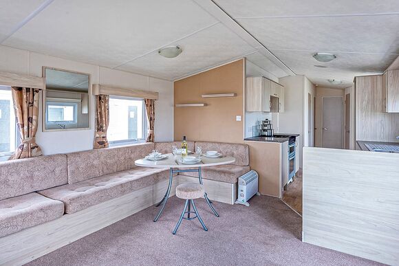 Lido Silver Pet - Lido Beach, Prestatyn, Denbighshire