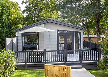 Maxton Lodge 