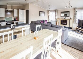 Melrose Lodge - Lilliardsedge Holiday Park, Jedburgh