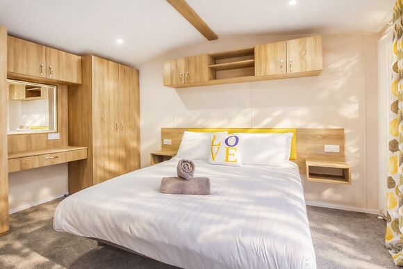 Eildon Accessible Caravan - Lilliardsedge Holiday Park, Jedburgh