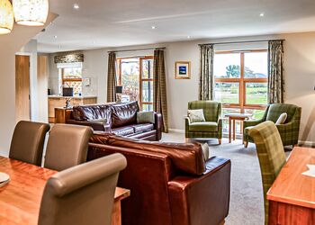 Lismore - Loch Lomond Waterfront Luxury Lodges, Balmaha