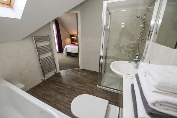 Cawdor - Loch Lomond Waterfront Luxury Lodges, Balmaha