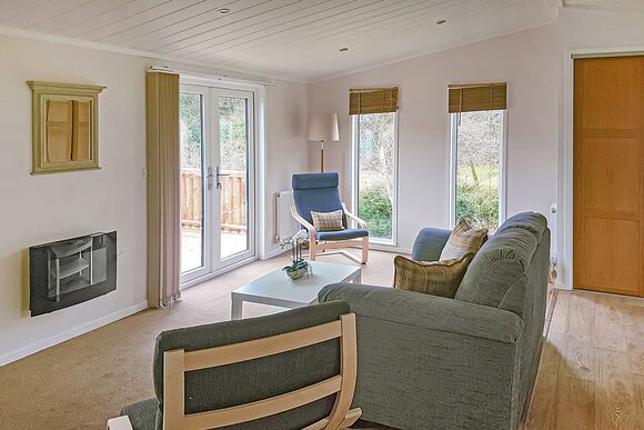 Chalet Park Lodge - Llwyngwair Manor Holiday Park, Newport, Pembrokeshire