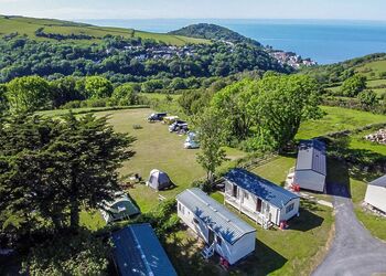 Sea View 2 Bed Hot Tub Holiday Caravan &ndash; Lynton - Lynmouth Holiday Retreat, Lynton