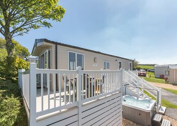 Sea View 2 Bed Hot Tub Holiday Caravan &ndash; Martinhoe - Lynmouth Holiday Retreat, Lynton