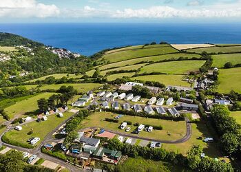 Sea View 2 Bed Hot Tub Holiday Caravan &ndash; Martinhoe - Lynmouth Holiday Retreat, Lynton