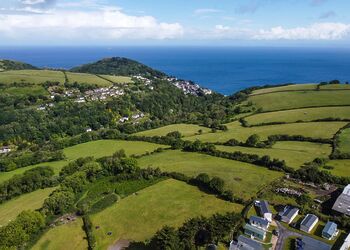 Sea View 2 Bed Hot Tub Safari TentFoxglove - Lynmouth Holiday Retreat, Lynton