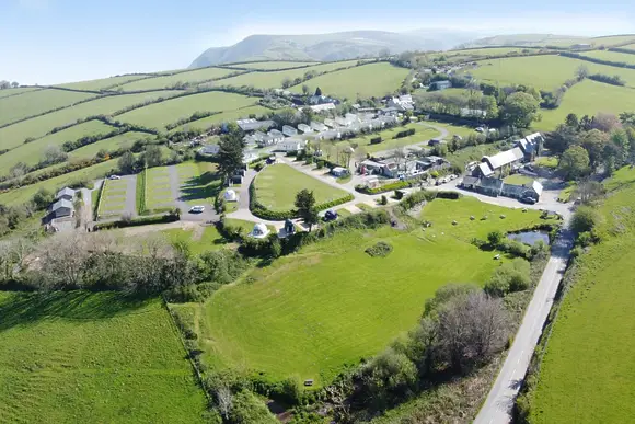 Lynmouth Holiday Retreat, Lynton