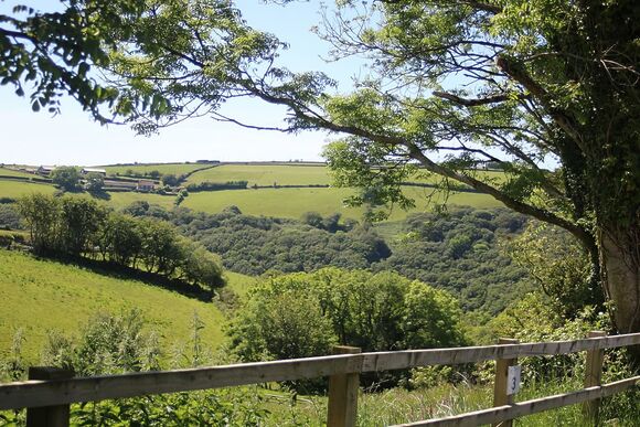 Sea View 2 Bed Hot Tub Holiday Caravan &ndash; Blackmoor - Lynmouth Holiday Retreat, Lynton