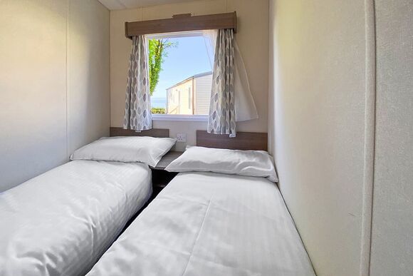 Sea View 2 Bed Hot Tub Holiday Caravan &ndash; Blackmoor - Lynmouth Holiday Retreat, Lynton