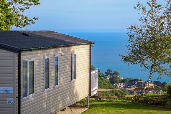Sea View 2 Bed Hot Tub Holiday Caravan &ndash; Lynton - Lynmouth Holiday Retreat, Lynton