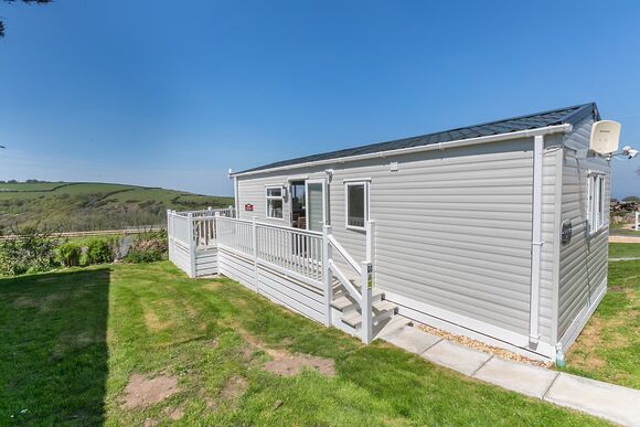 Sea View 2 Bed Hot Tub Holiday Caravan &ndash; Cheriton - Lynmouth Holiday Retreat, Lynton