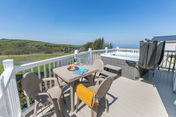 Sea View 2 Bed Hot Tub Holiday Caravan &ndash; Cheriton - Lynmouth Holiday Retreat, Lynton