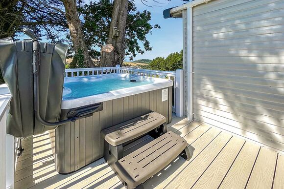 Sea View 2 Bed Hot Tub Holiday Caravan &ndash; Dunkery - Lynmouth Holiday Retreat, Lynton