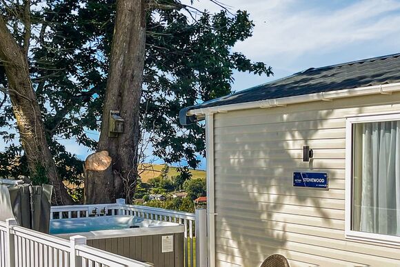 Sea View 2 Bed Hot Tub Holiday Caravan &ndash; Dunkery - Lynmouth Holiday Retreat, Lynton