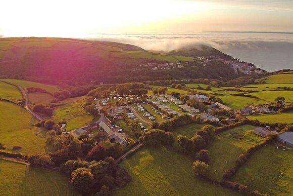 Sea View 2 Bed Hot Tub Holiday Caravan &ndash; Dunkery - Lynmouth Holiday Retreat, Lynton