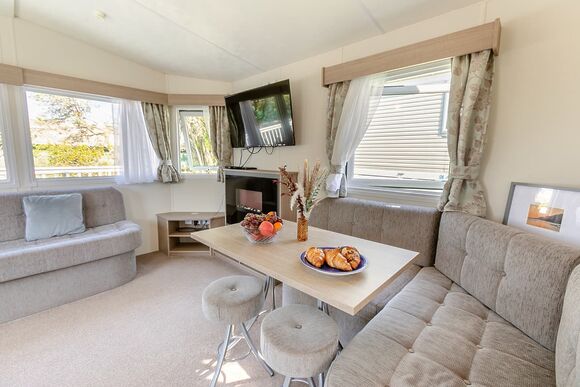 Exmoor View 2 Bed Holiday Caravan &ndash; Wilsham - Lynmouth Holiday Retreat, Lynton