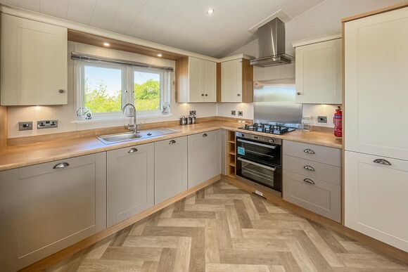 Sea View 2 Bed Hot Tub Holiday Lodge &ndash; Lyn Bay - Lynmouth Holiday Retreat, Lynton