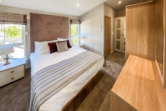 Sea View 2 Bed Hot Tub Holiday Lodge &ndash; Lyn Bay - Lynmouth Holiday Retreat, Lynton