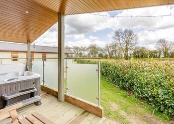 Angelica - Lode Hall Lodges, Three Holes, Nr Downham Market
