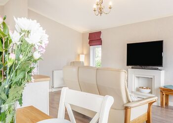 Angelica - Lode Hall Lodges, Three Holes, Nr Downham Market