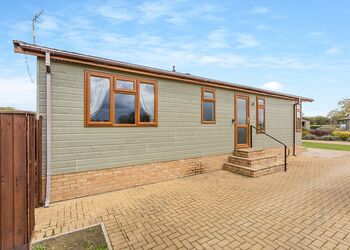 Lavender - Lode Hall Lodges, Three Holes, Nr Downham Market