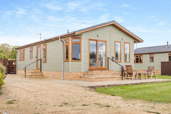 Lavender - Lode Hall Lodges, Three Holes, Nr Downham Market
